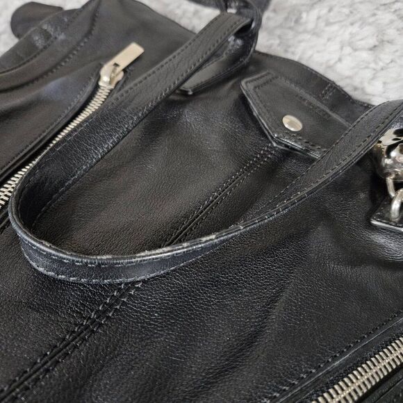 READ Alexander McQueen Leather Skull Padlock Zip Around Biker Bag Black - Picture 8 of 16